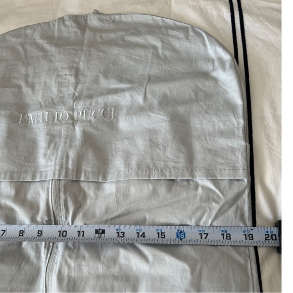 Authentic Emilio Pucci gray garment bag - Picture 4 of 5
